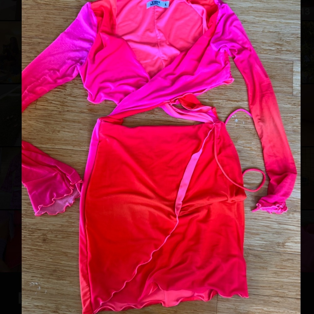 Tiger Mist Pink and Red Mini Skirt